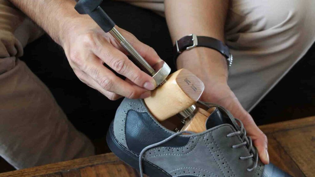 Comment Agrandir Des Chaussures?